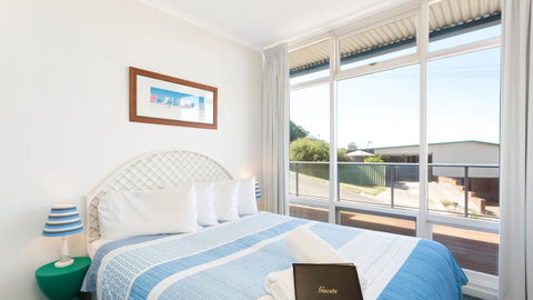 Victor Apartments - Adwords Guide 23