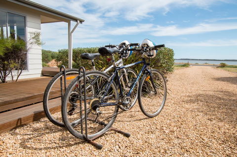 Coorong Waterfront Retreat - Adwords Guide 5