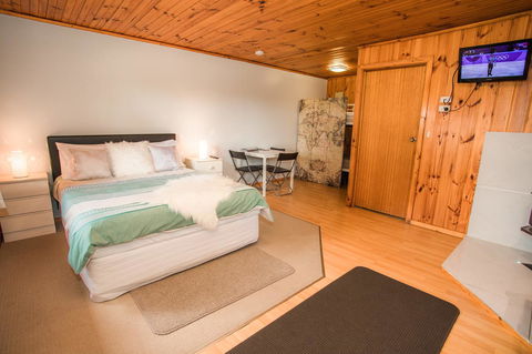 Seppelts View Cabins - Adwords Guide 21