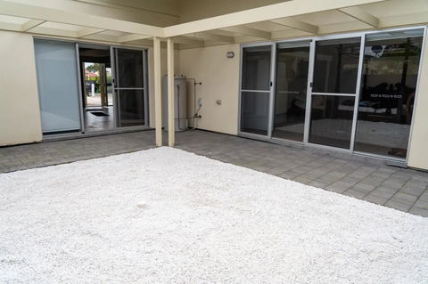 Gawler Townhouse 3 Bedroom - Adwords Guide 12