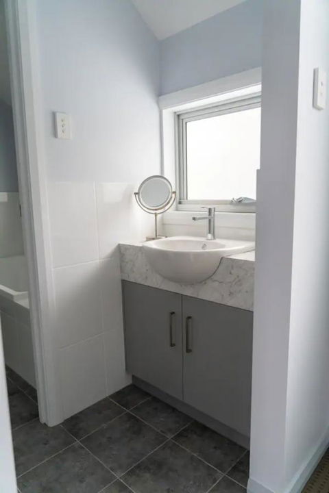 Gawler Townhouse 3 Bedroom - Adwords Guide 13