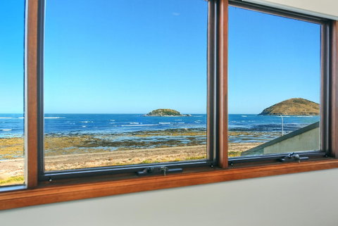 Franklin Beachfront Apartments - Adwords Guide 12