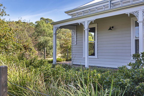 Grandview Homes Accommodation - The Adelaide - Adwords Guide 28