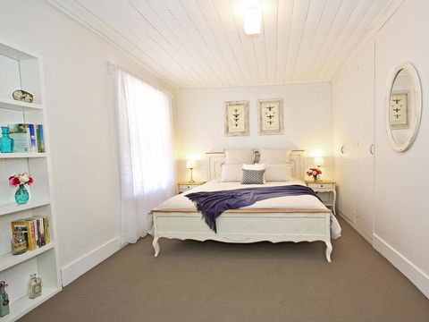 Queen's Cottage Barossa Valley - Adwords Guide 18