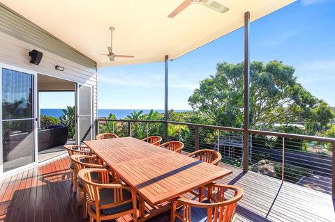 Lavina Luxury Beach House - Adwords Guide 0