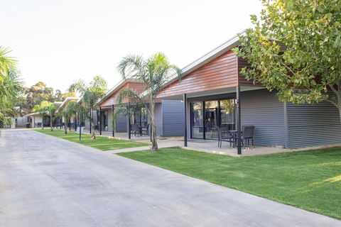 Paringa Resort - Adwords Guide 4