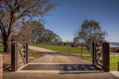 Lindsay House Homestead - Adwords Guide 31
