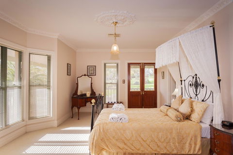 Lindsay House Homestead - Adwords Guide 1