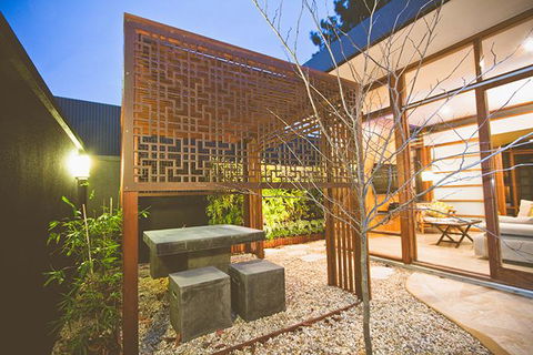 Sticky Rice Villas - Adwords Guide 9