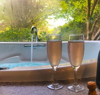 Adelaide Hills Retreats - Adwords Guide