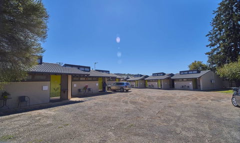 The Apple Inn - Adwords Guide 7