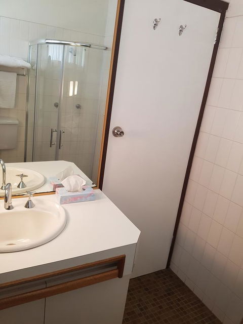 The Apple Inn - Adwords Guide 16