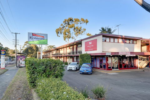 Red Star Hotel West Ryde - Adwords Guide 16
