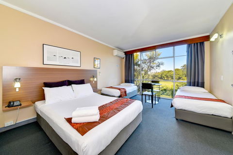 Red Star Hotel West Ryde - Adwords Guide 29