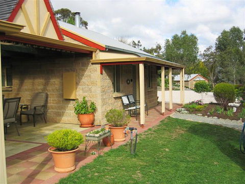 Riesling Trail & Clare Valley Cottages - Adwords Guide 2