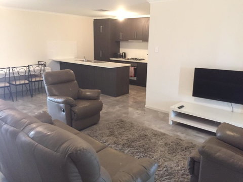 City Centre Motel Hotel - Adwords Guide 40