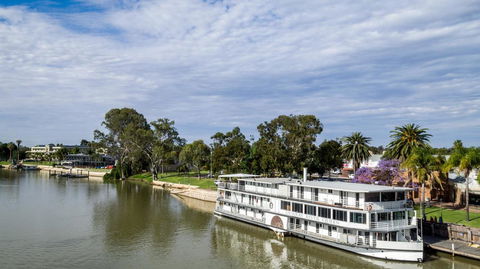 Murray River Queen - Adwords Guide 0