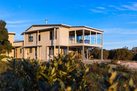 Southern Ocean Lookout - Adwords Guide 15