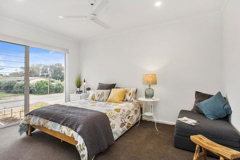 Sea View At Silver Sands - Adwords Guide 8