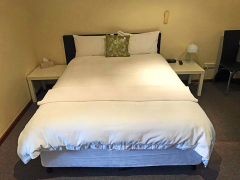 Lake Albert Motel - Adwords Guide 33