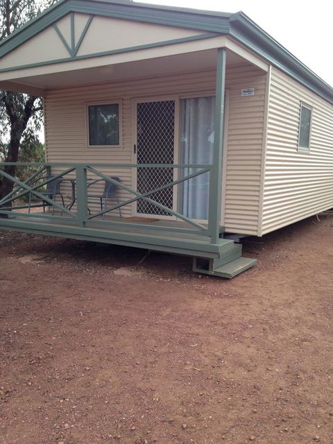 Gawler Ranges Motel And Caravan Park - Adwords Guide 18