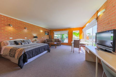 Country Roads Motor Inn Naracoorte - Adwords Guide 3
