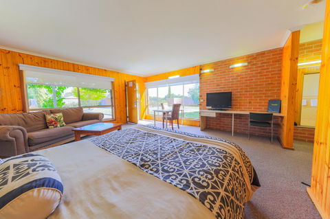 Country Roads Motor Inn Naracoorte - Adwords Guide 0