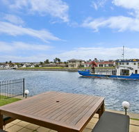 Salt Waterfront Apartment - Adwords Guide