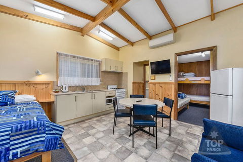 Millicent Hillview Caravan Park - Adwords Guide 16