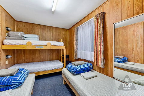 Millicent Hillview Caravan Park - Adwords Guide 15