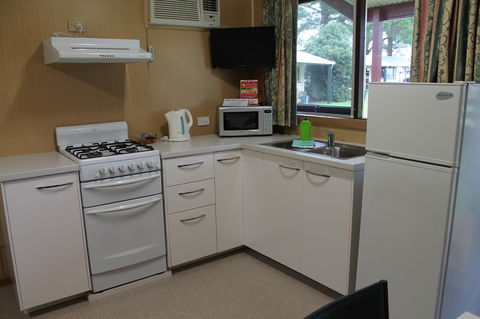 Millicent Hillview Caravan Park - Adwords Guide 30