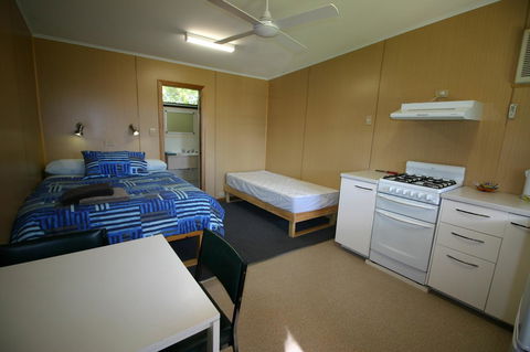 Millicent Hillview Caravan Park - Adwords Guide 31