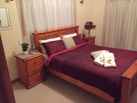 Rocks Retreat House With Sea Views - Adwords Guide 6