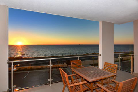 Bunbury Seaview Apartments - Adwords Guide 2