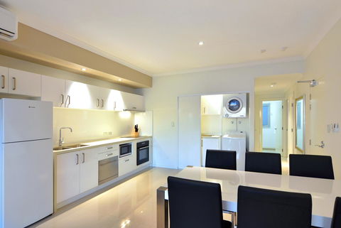 Bunbury Seaview Apartments - Adwords Guide 11