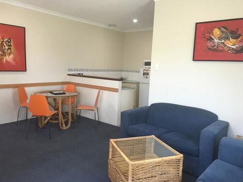 Bunbury Apartment Motel - Adwords Guide 3