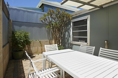 Albany Harbourside Apartments And Houses - Adwords Guide 5