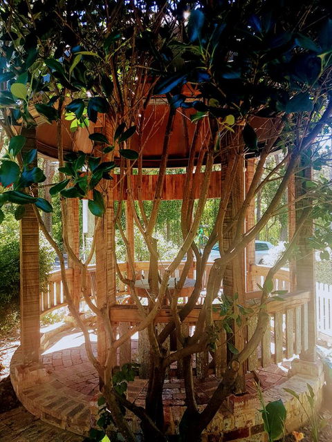 Adamsons Riverside Accommodation - Adwords Guide 1