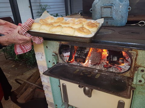 Adamsons Riverside Accommodation - Adwords Guide 23