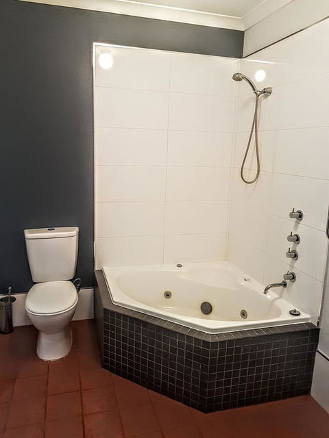 Adamsons Riverside Accommodation - Adwords Guide 3