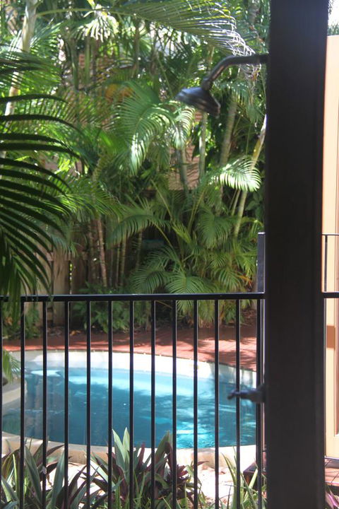 Beach House On Fox - Adwords Guide 16