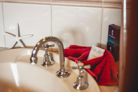 Yot Spot Apartments - Adwords Guide 19