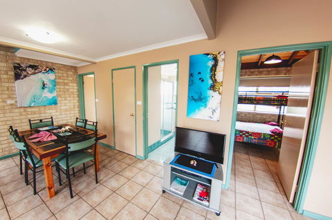 Yot Spot Apartments - Adwords Guide 3