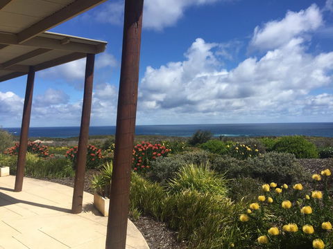 Redgate Beach Escape - Adwords Guide 0