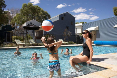 Footprints Preston Beach - Adwords Guide 3