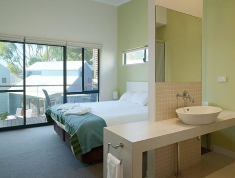 Footprints Preston Beach - Adwords Guide 21