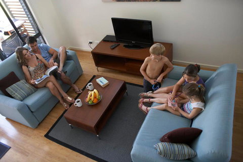 Footprints Preston Beach - Adwords Guide 25