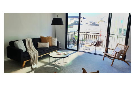 Stylish 1BDR Unit In The Heart Of Subiaco - Adwords Guide 0