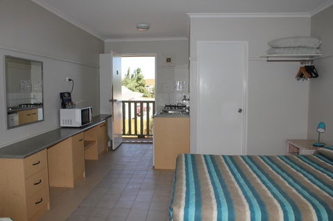 Ningaloo Coral Bay â€“ Bayview - Adwords Guide 23