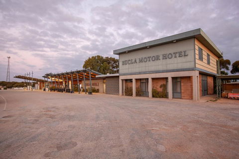 EUCLA MOTOR HOTEL - Adwords Guide 0
